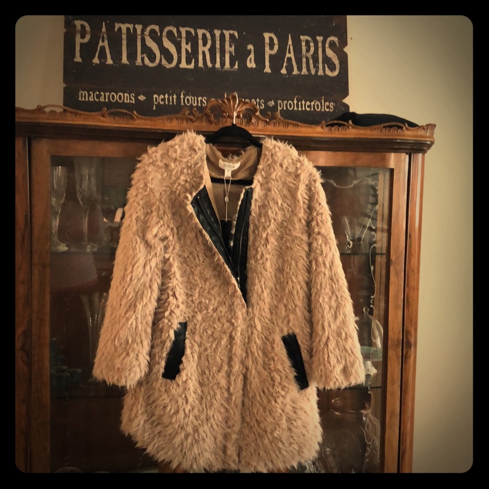 Allure fur coat